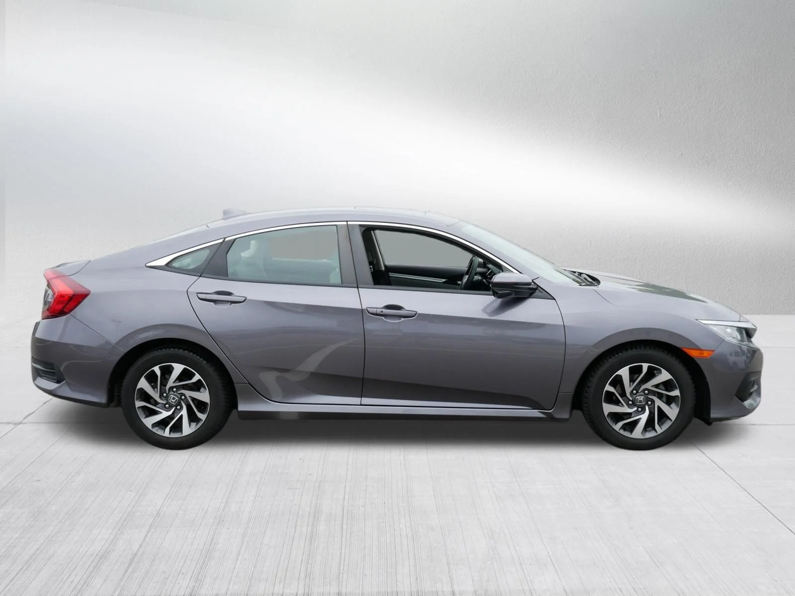 Certified Used 2018 Modern Steel Metallic Honda EX image 8