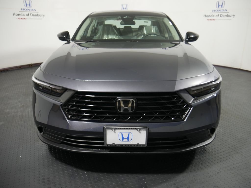 New 2026 Meteorite Gray Metallic Honda SE image 2