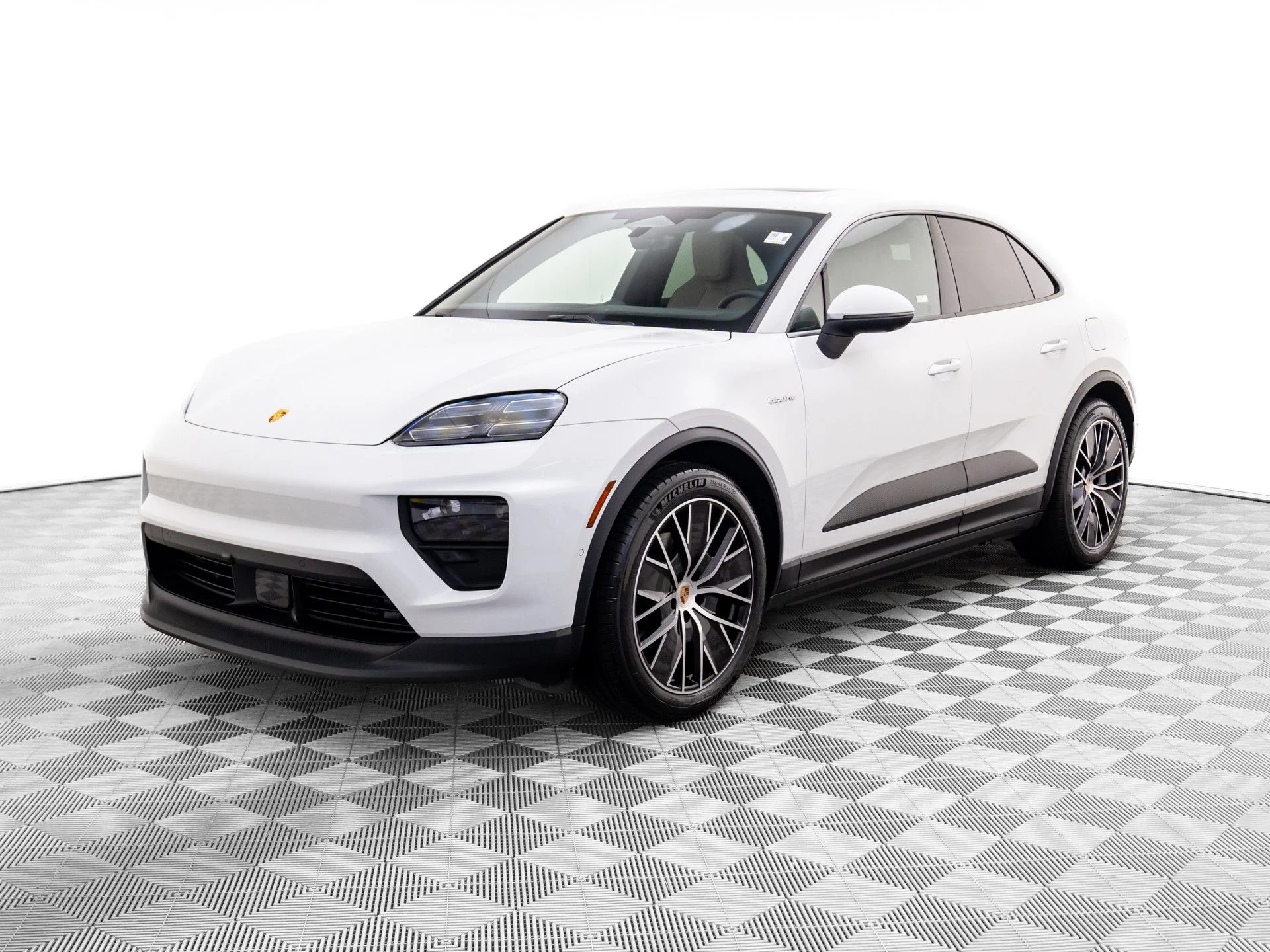 New 2026 White/off-white Porsche 4 image 1