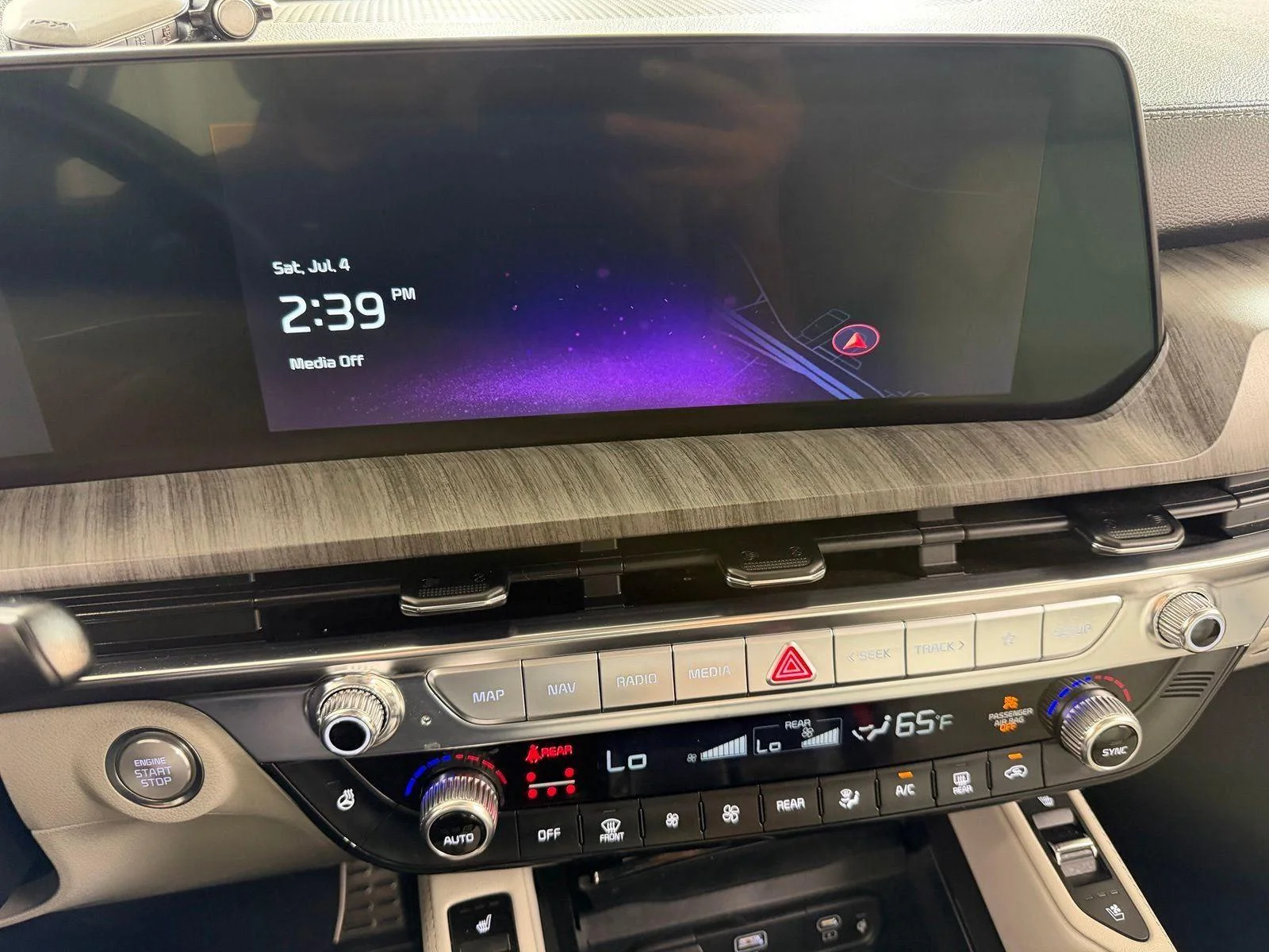 Used 2023 Glacial White Pearl Kia SX-Prestige image 25