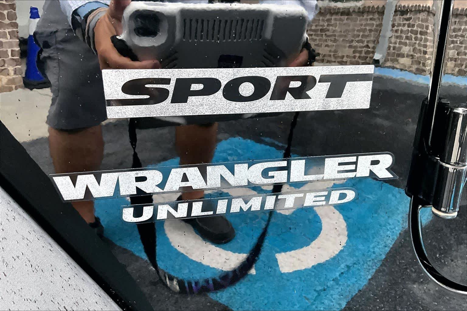 Used 2017 Black Clearcoat Jeep Sport image 29