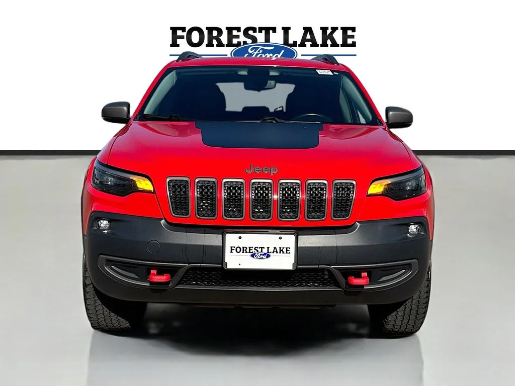 Used 2019 Jeep Cherokee Trailhawk with VIN 1C4PJMBX9KD401281 for sale in Forest Lake, Minnesota