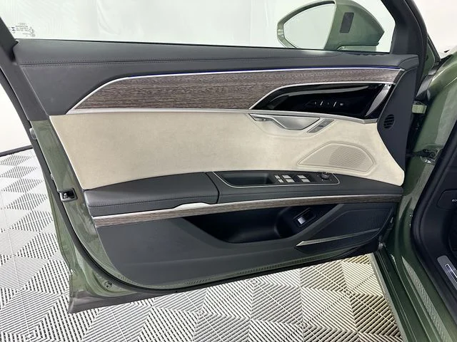 Used 2023  Audi L 55 image 15
