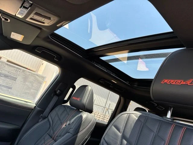 New 2026 Gun Metallic/Super Black Nissan PRO-4X® image 9