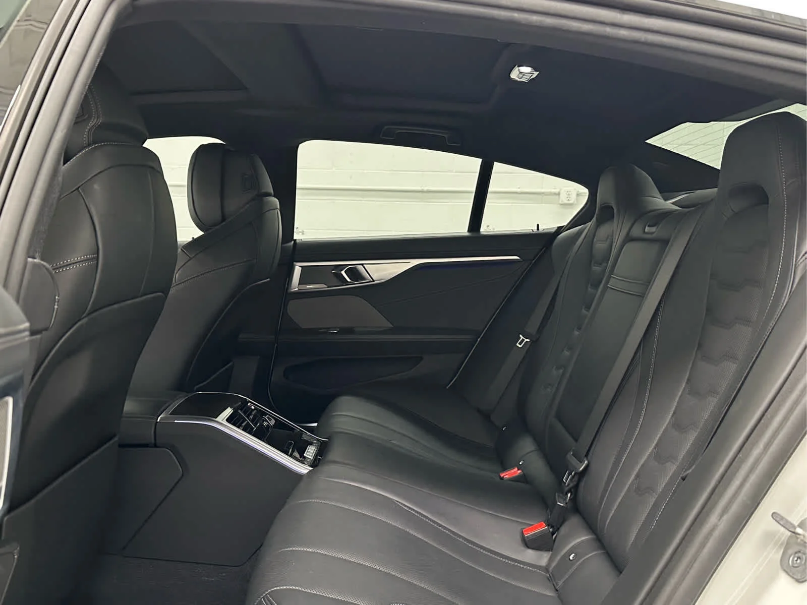 Used 2022 Mineral White Metallic BMW M850i image 15