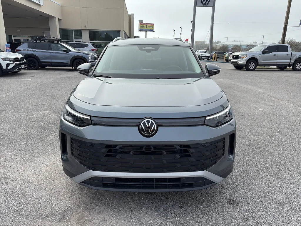 New 2026 Platinum Gray Metallic Volkswagen S FWD image 2
