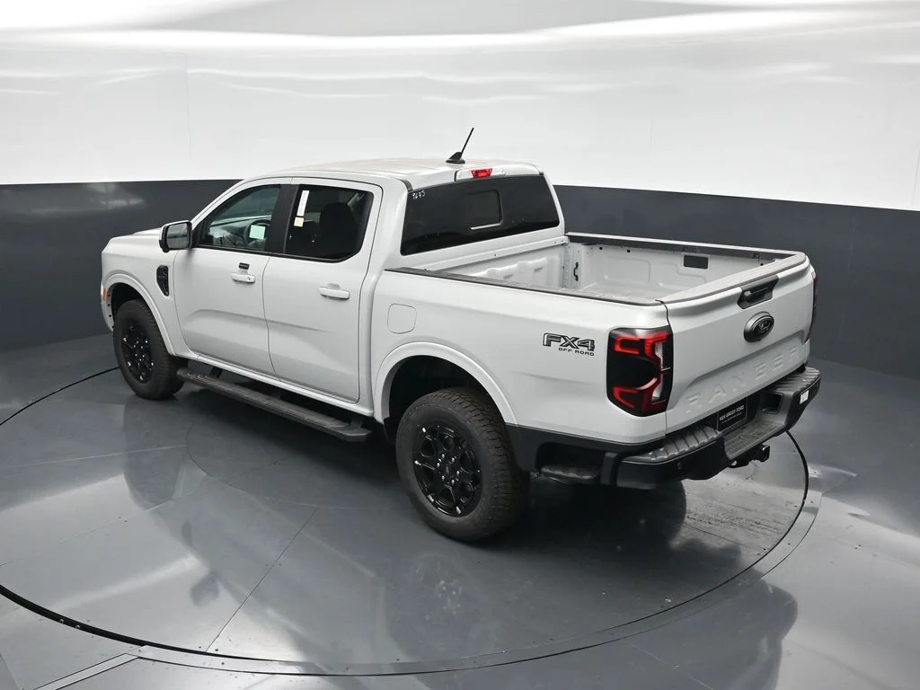 New 2026 Avalanche Ford Lariat image 39