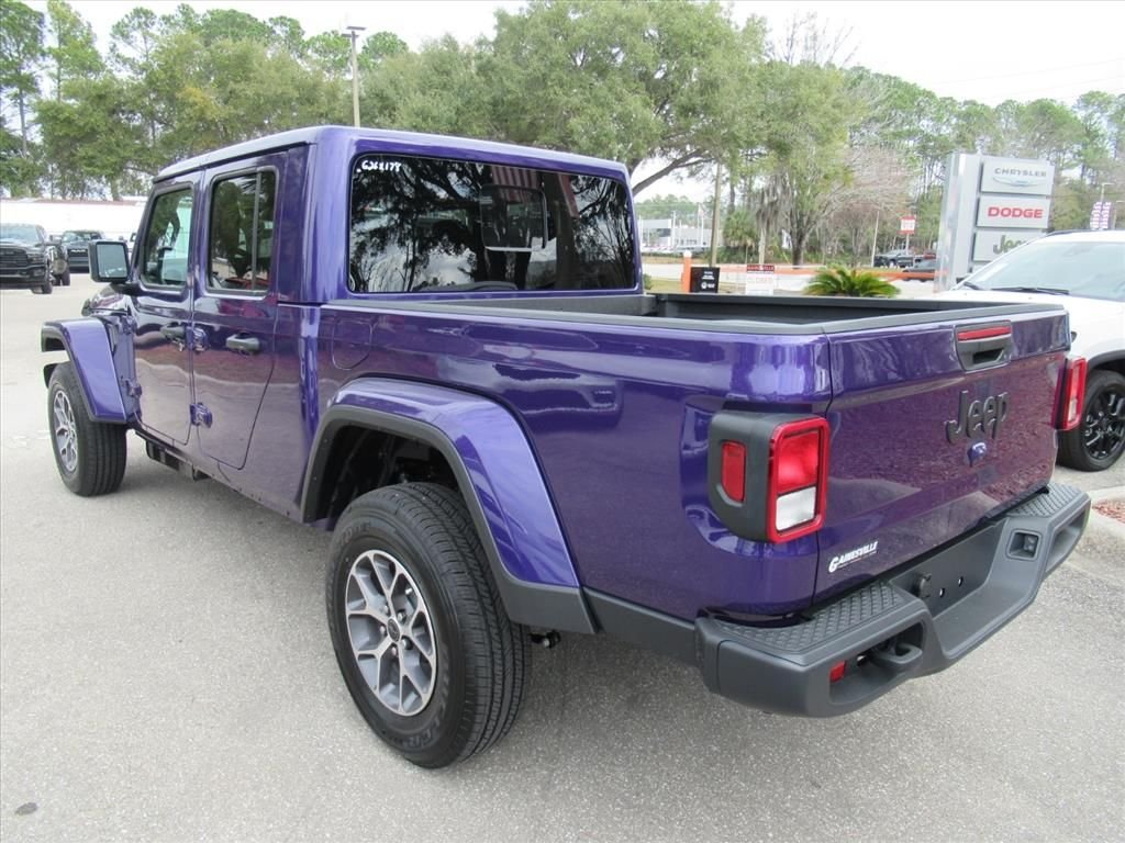 New 2026 Reign Exterior Paint Jeep Sport S image 5