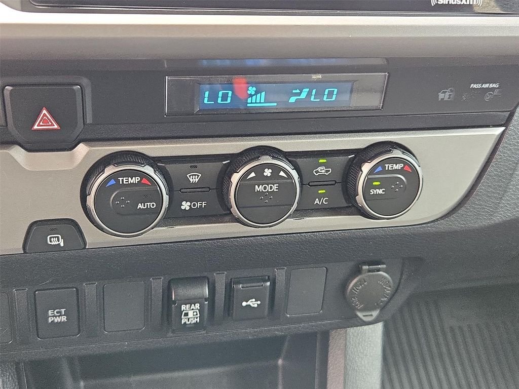 2022 Toyota Tacoma SR5 - Photo 32