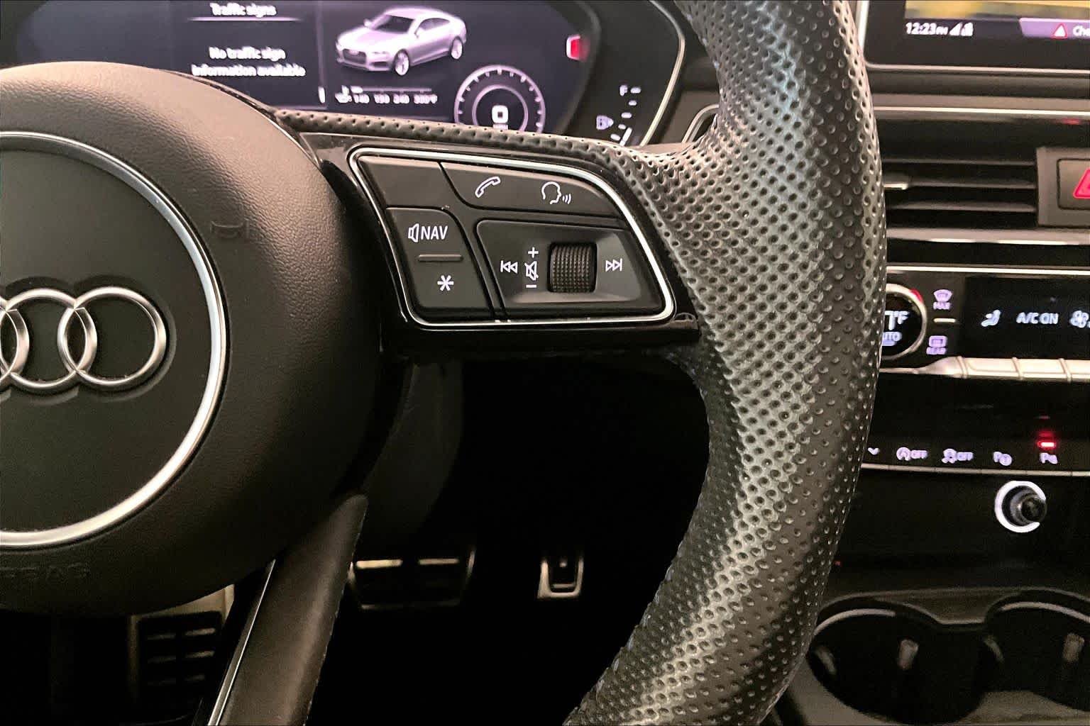 Used 2019 Florett Silver Metallic Audi Prestige image 23