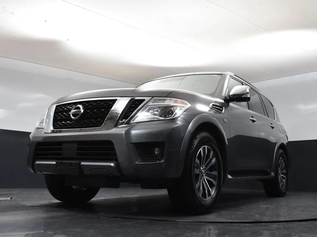 Used 2019 Gun Metallic Nissan SL image 37