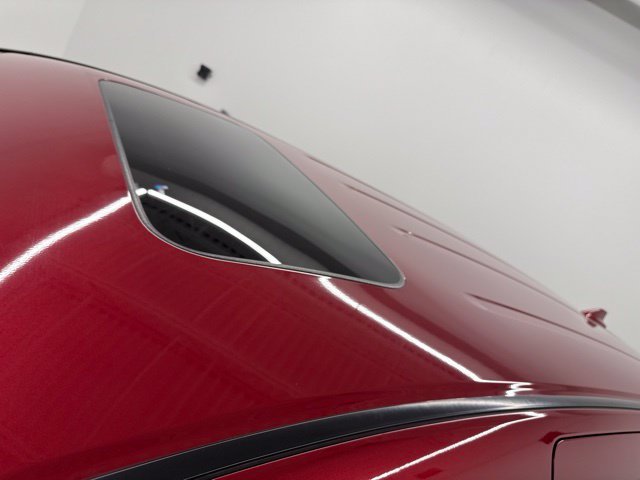 Used 2022 Radiant Red Honda Touring image 49