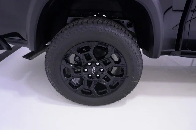 2026 Chevrolet Colorado Trail Boss - Photo 6
