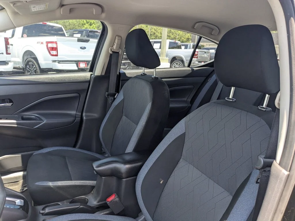 Used 2024 Super Black Nissan SV image 14