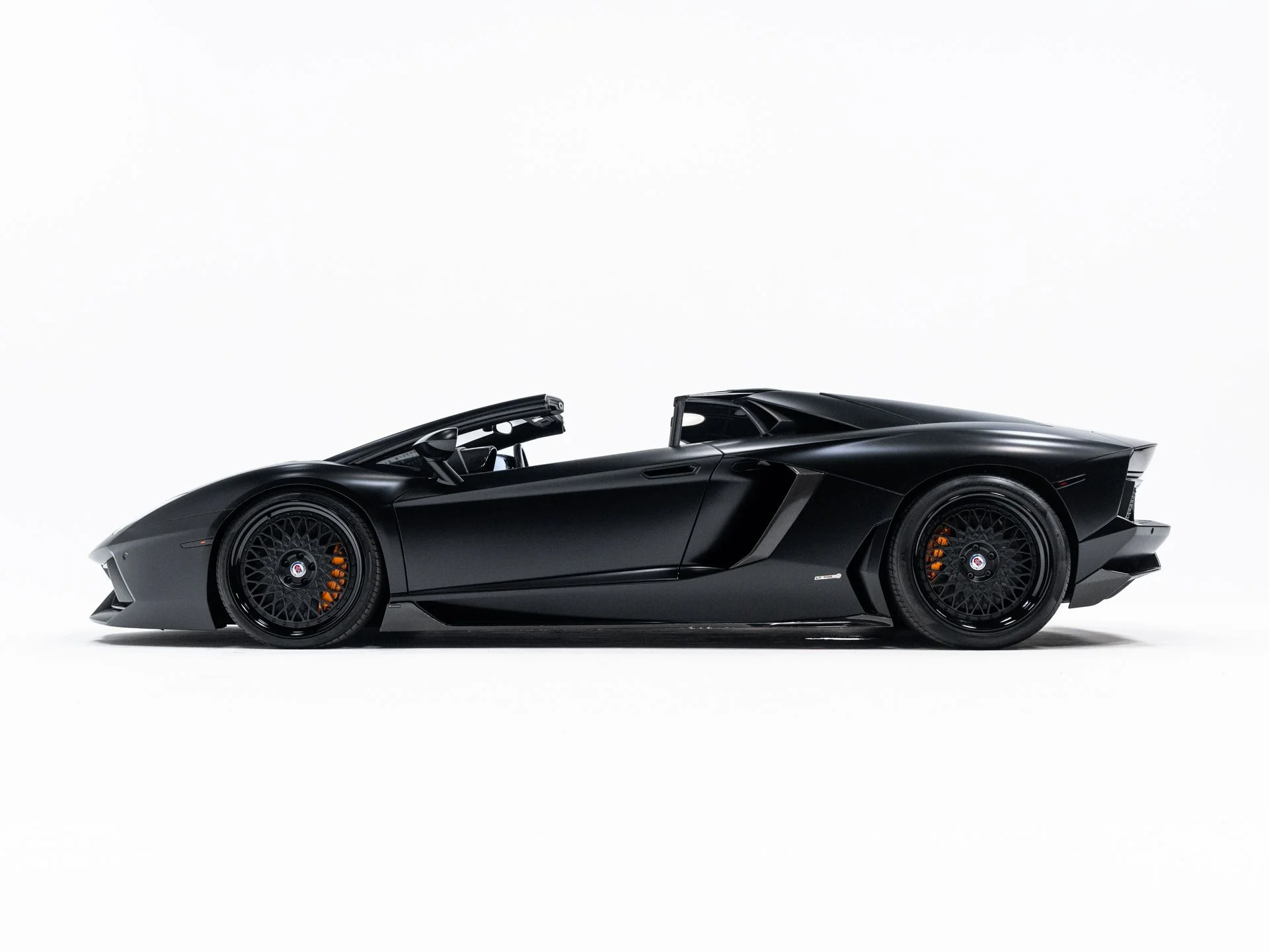 Used 2014  Lamborghini Roadster image 81