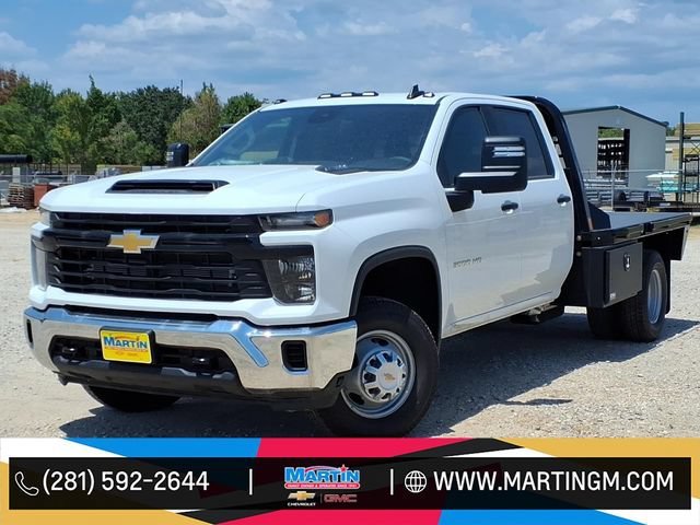 New 2026 Chevrolet Silverado 3500 HD Chassis Cab Work Truck Four Wheel Drive Crew Cab
