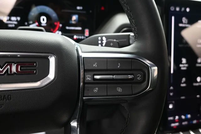 Used 2026 Blue GMC Elevation image 17