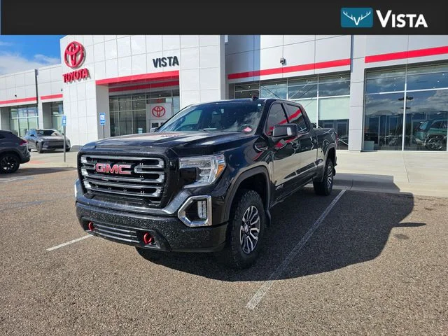 Used 2022  GMC AT4 image 1