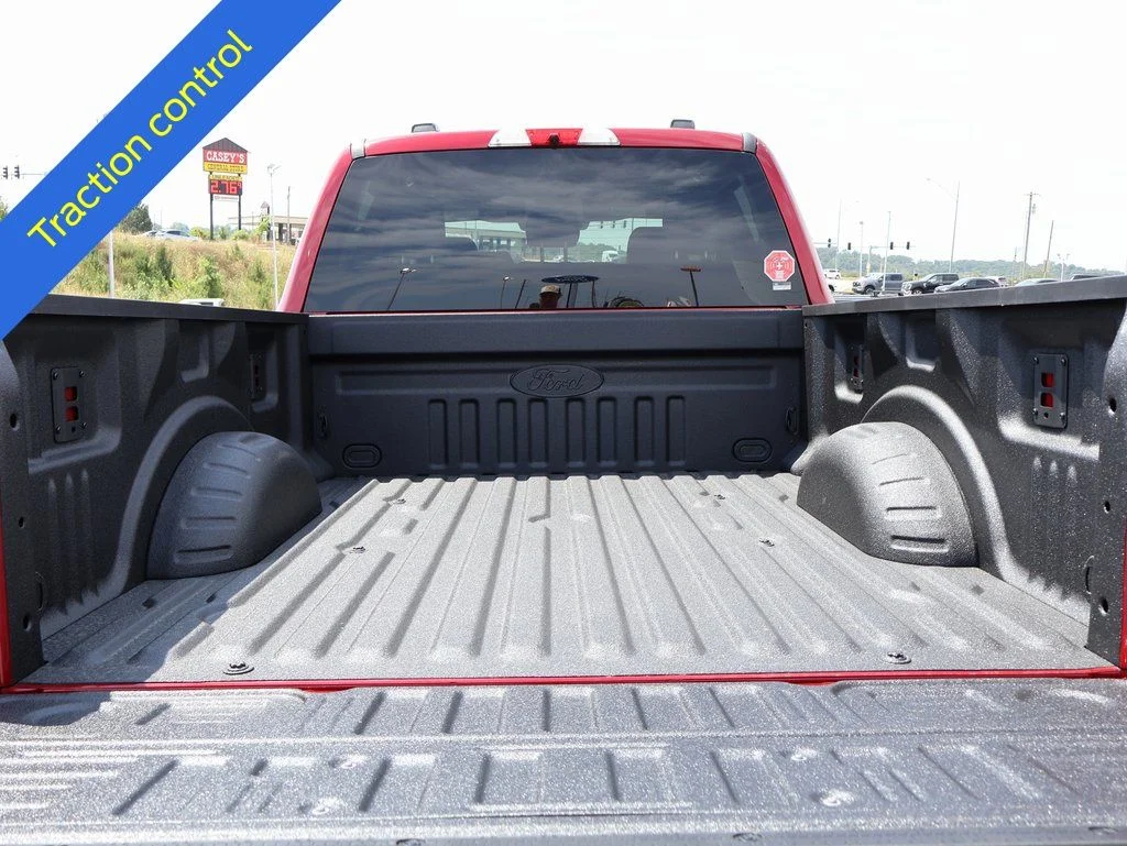 2026 Ford F-250 Super Duty XLT - Photo 14