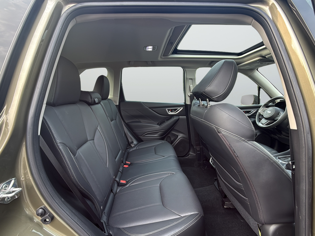 Used 2023 Brown Subaru Touring image 10