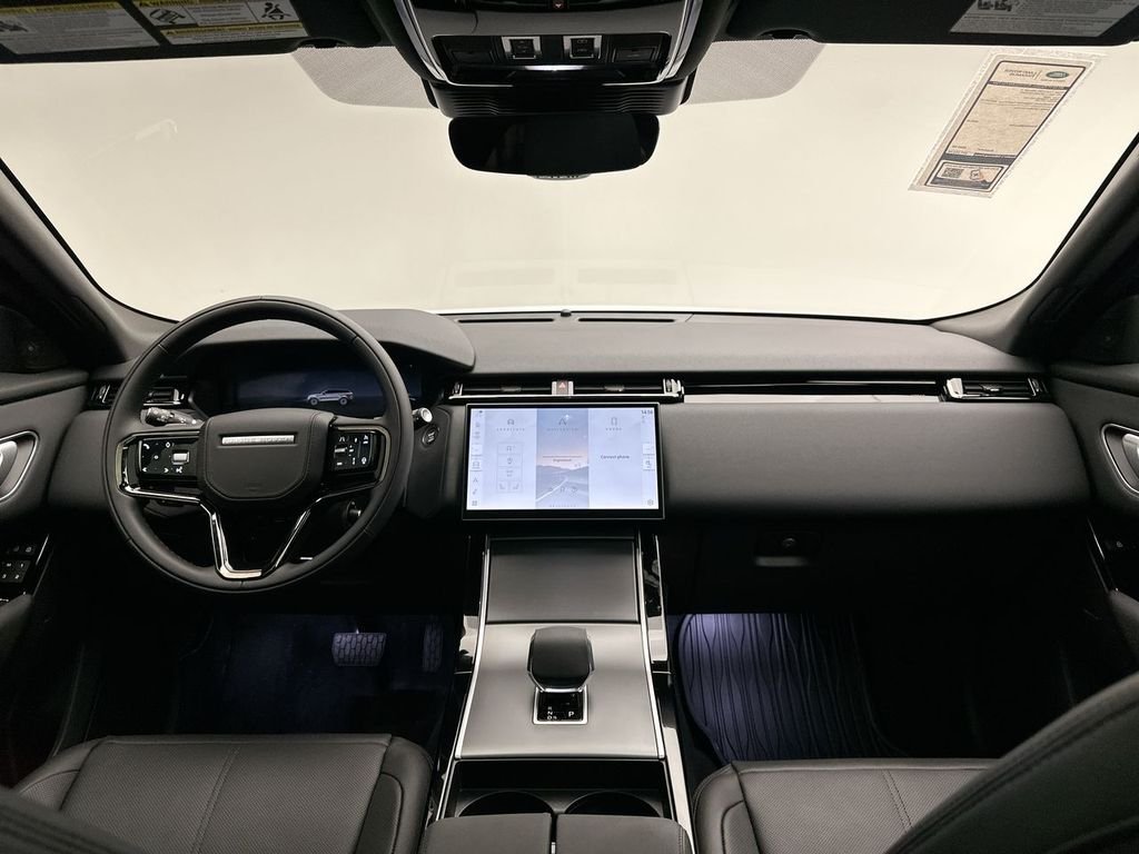 Used 2026 Fuji White Land Rover S image 7