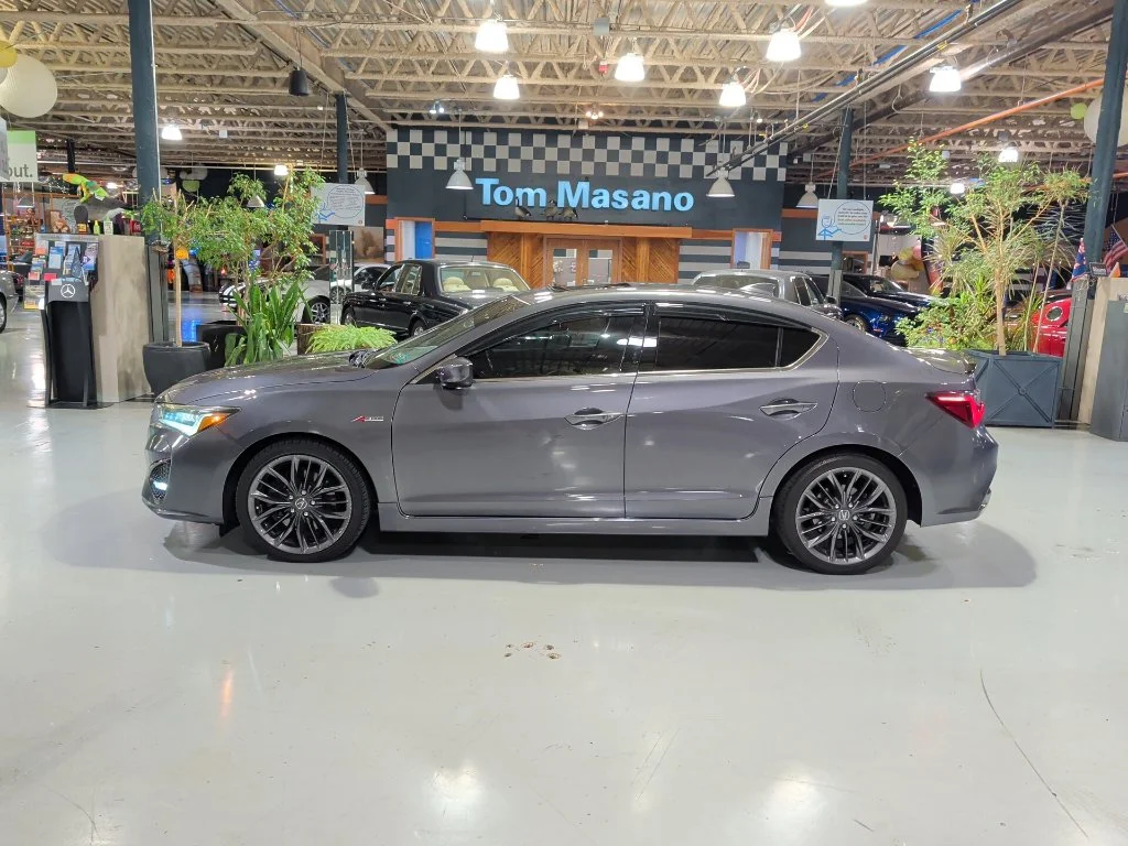 Used 2021  Acura Premium and A-SPEC Packages image 12
