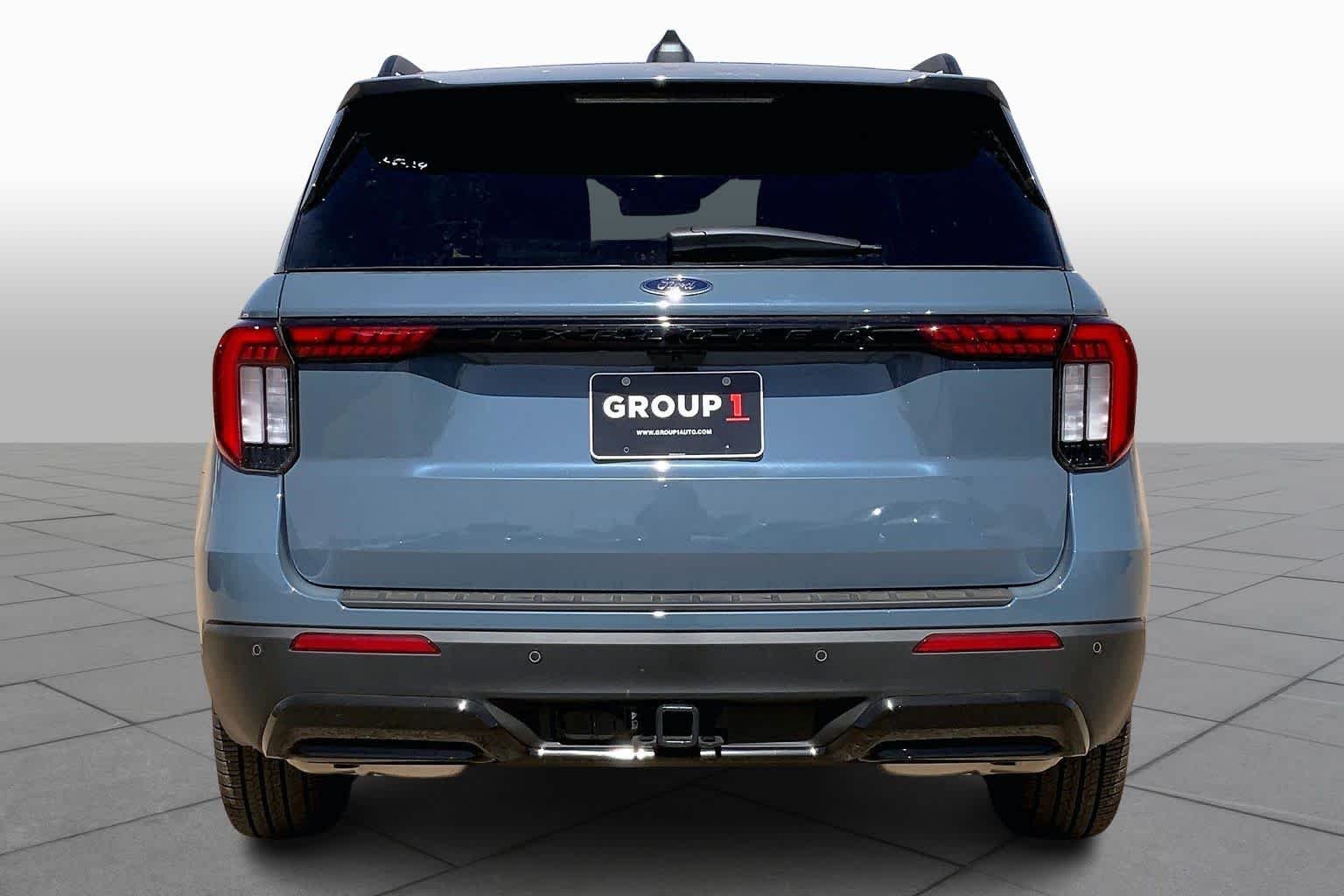 New 2026 Vapor Blue Metallic Ford ST-Line image 4