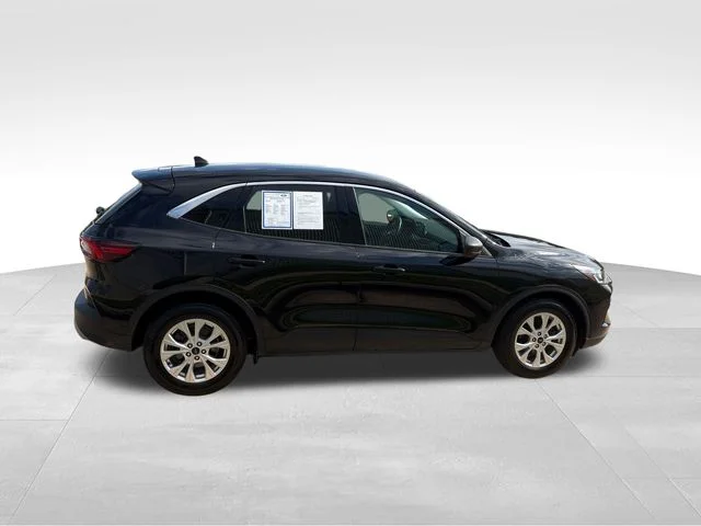 Used 2024 Black Ford Active image 7
