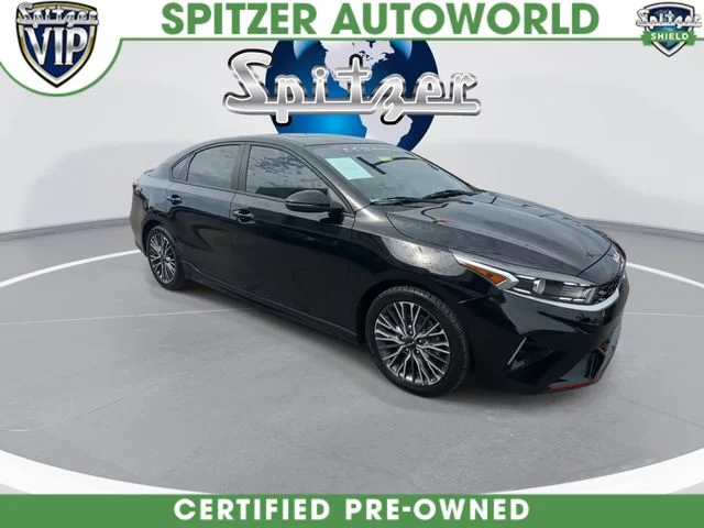 Used 2023 Black Kia GT-Line image 2
