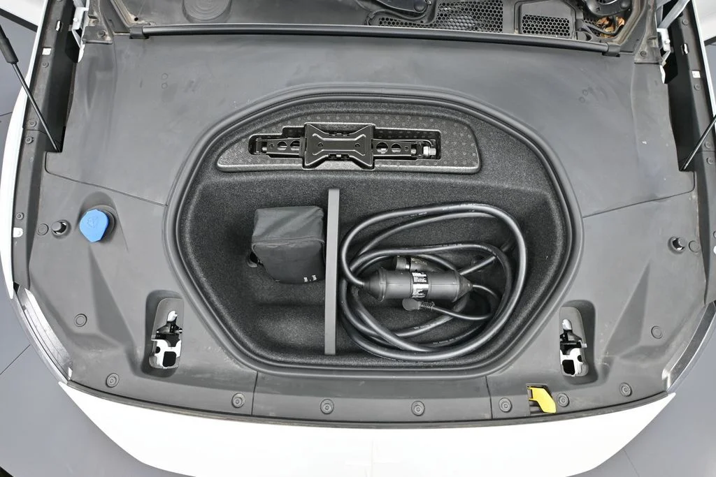 Certified Used 2024 White Polestar Long Range Dual Motor image 49