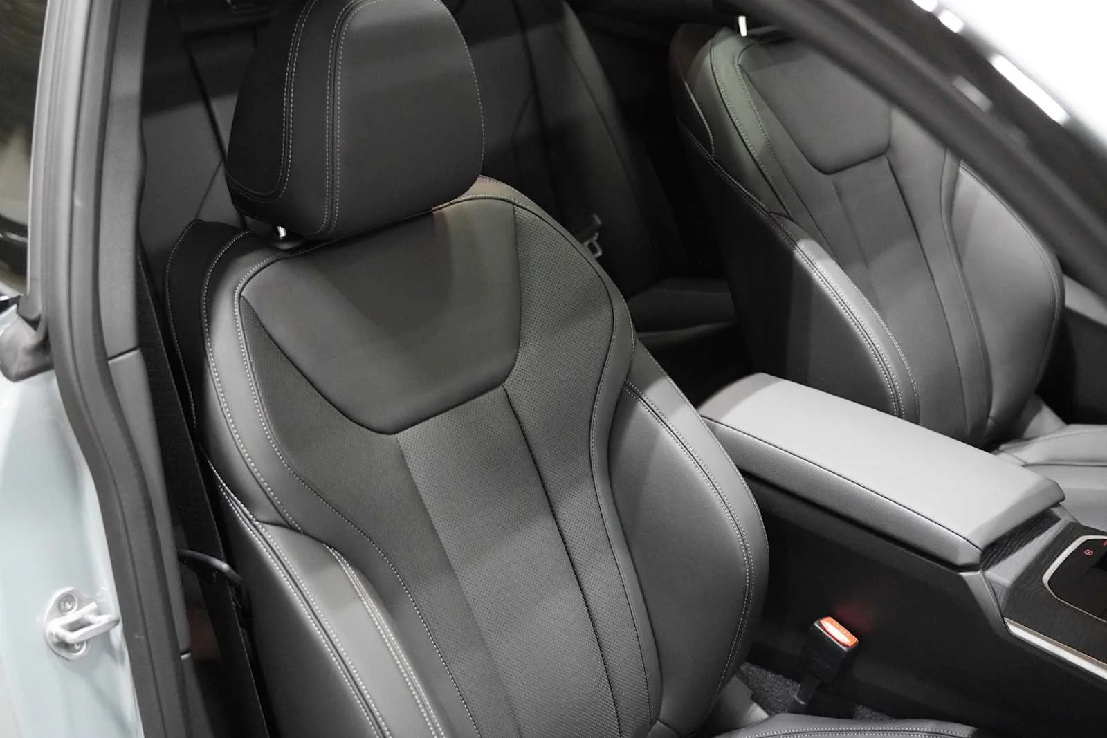 New 2026 Brooklyn Grey Metallic BMW 230i xDrive image 9