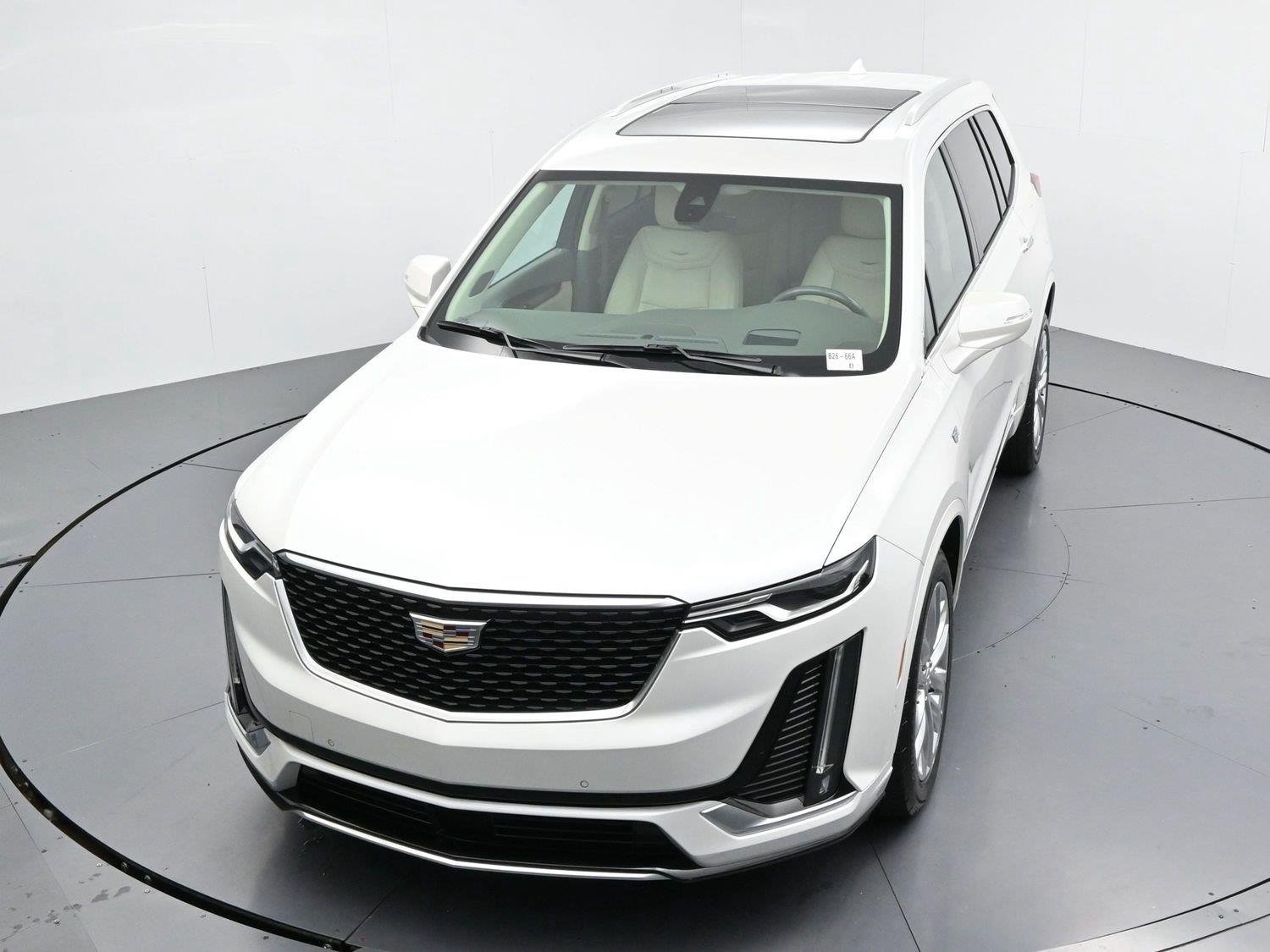 Used 2020 CRYSTAL WHITE TRICOAT Cadillac AWD Premium Luxury image 39