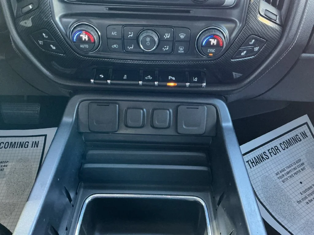 Used 2014 Silver GMC SLT image 16