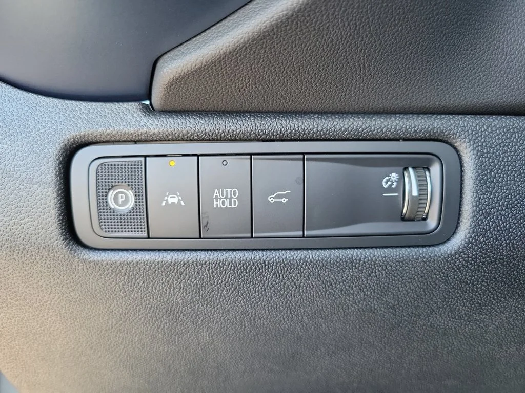2026 Chevrolet Equinox EV 2LT - Photo 17