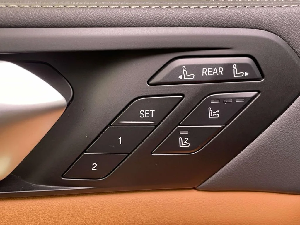 New 2027 Gray BMW xDrive40i image 33