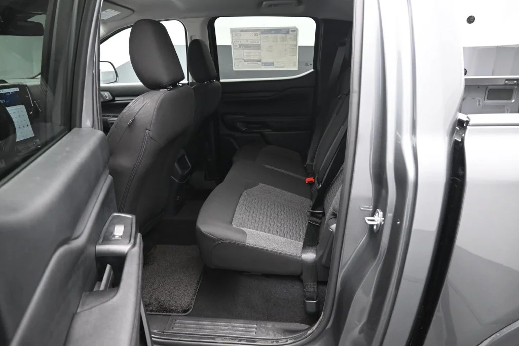 New 2026 Carbonized Gray Metallic Ford XLT image 17