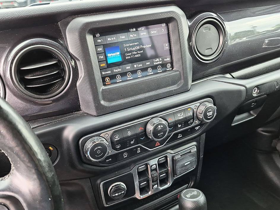 Used 2021 Black Clearcoat Jeep Unlimited Sport Altitude image 21