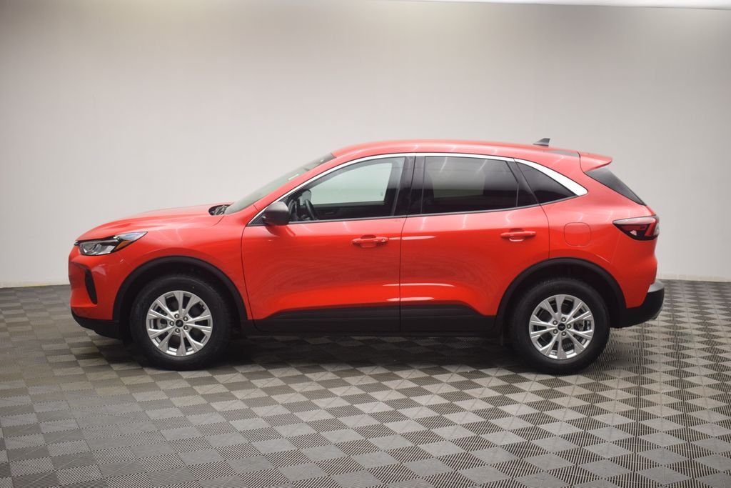 Used 2024 Race Red Ford Active image 13