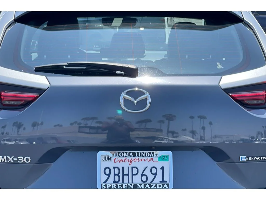 Used 2022 Polymetal Gray Metallic Multi-Tone Mazda Premium Plus Package image 16