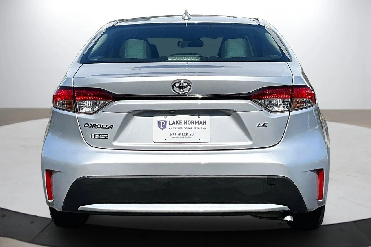 Certified Used 2022 Silver Toyota LE image 8