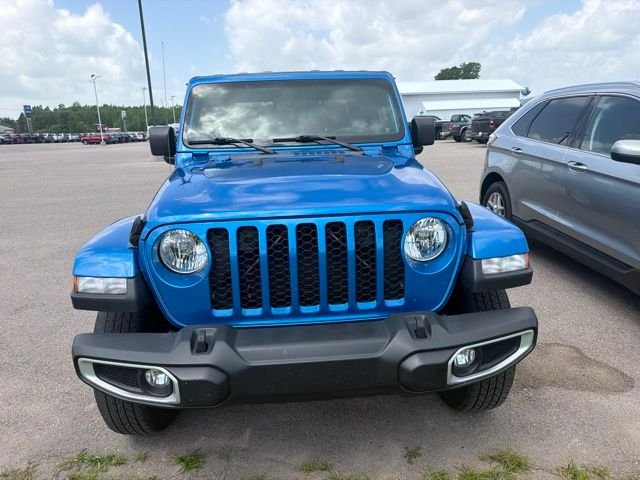 Used 2020 Hydro Blue Pearlcoat Jeep Sport image 2
