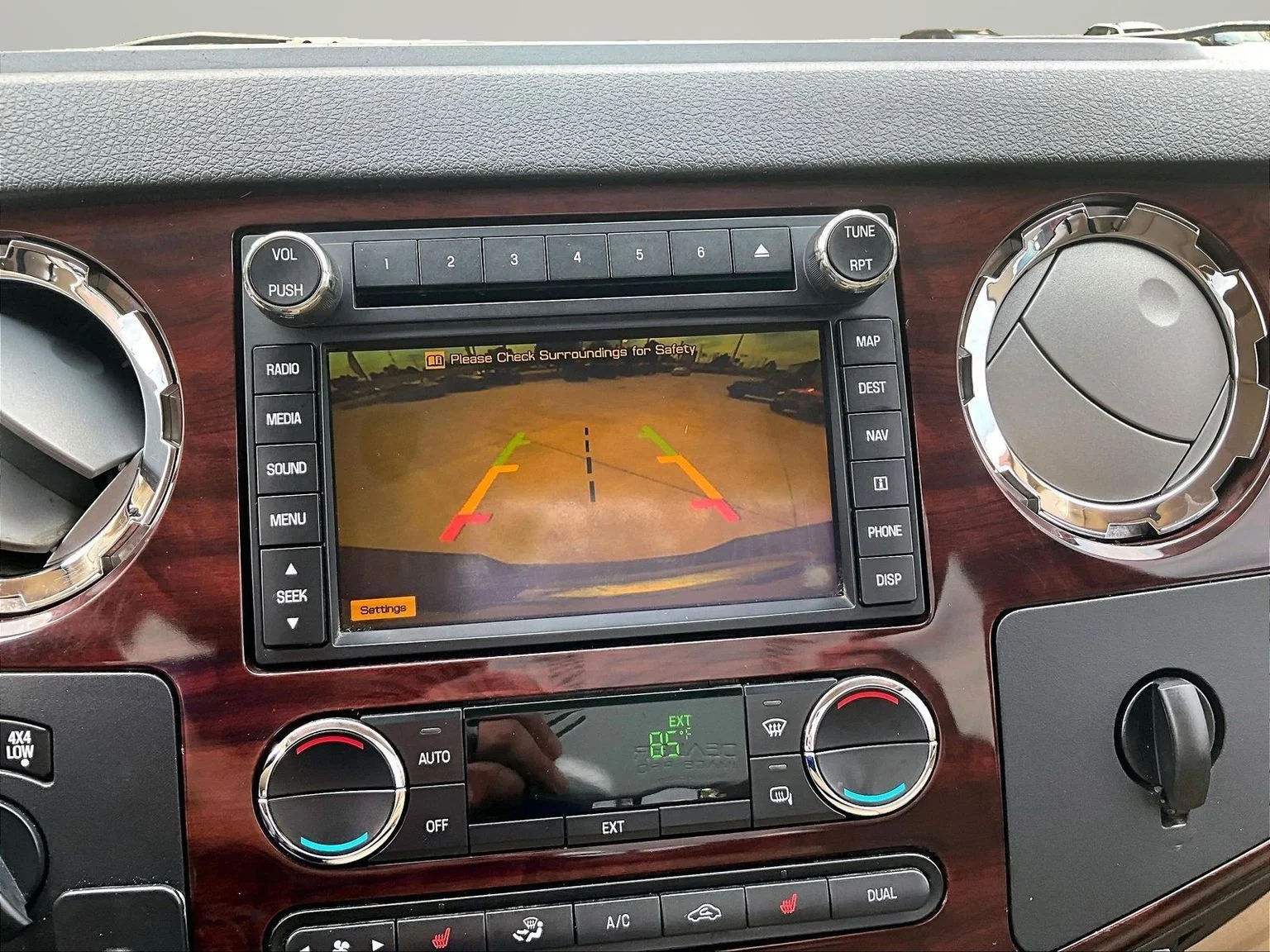 Used 2010 Black Ford Lariat image 19