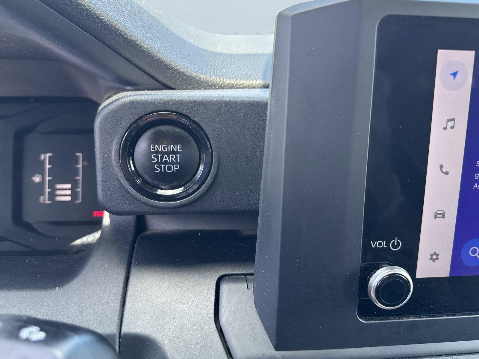 Used 2025 Ice Cap Toyota SR image 18