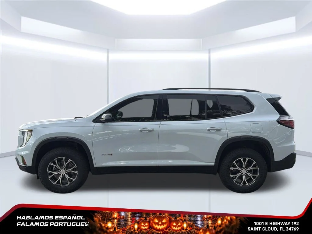New 2026 Glacier White Tricoat GMC AT4 image 4