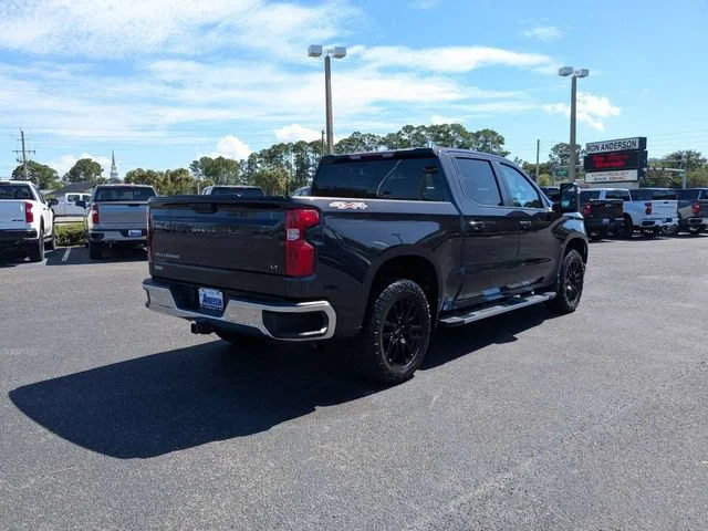 Used 2022 Dark Ash Metallic Chevrolet LT image 3
