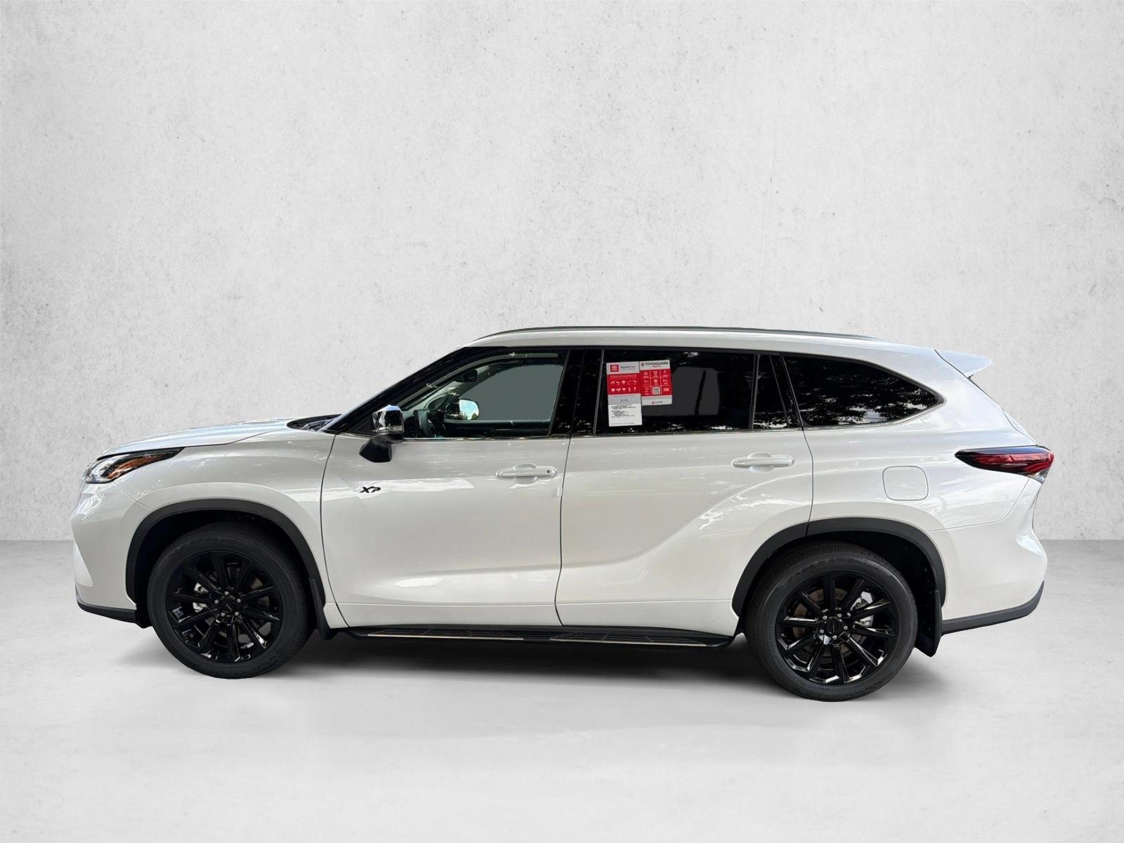 New 2026 Wind Chill Pearl Toyota Limited image 6