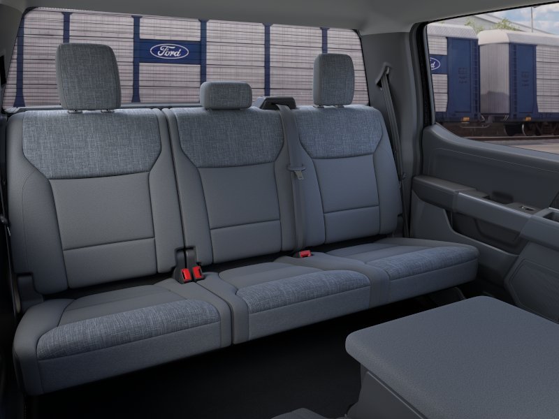 New 2026 Agate Black Metallic Ford XLT image 11