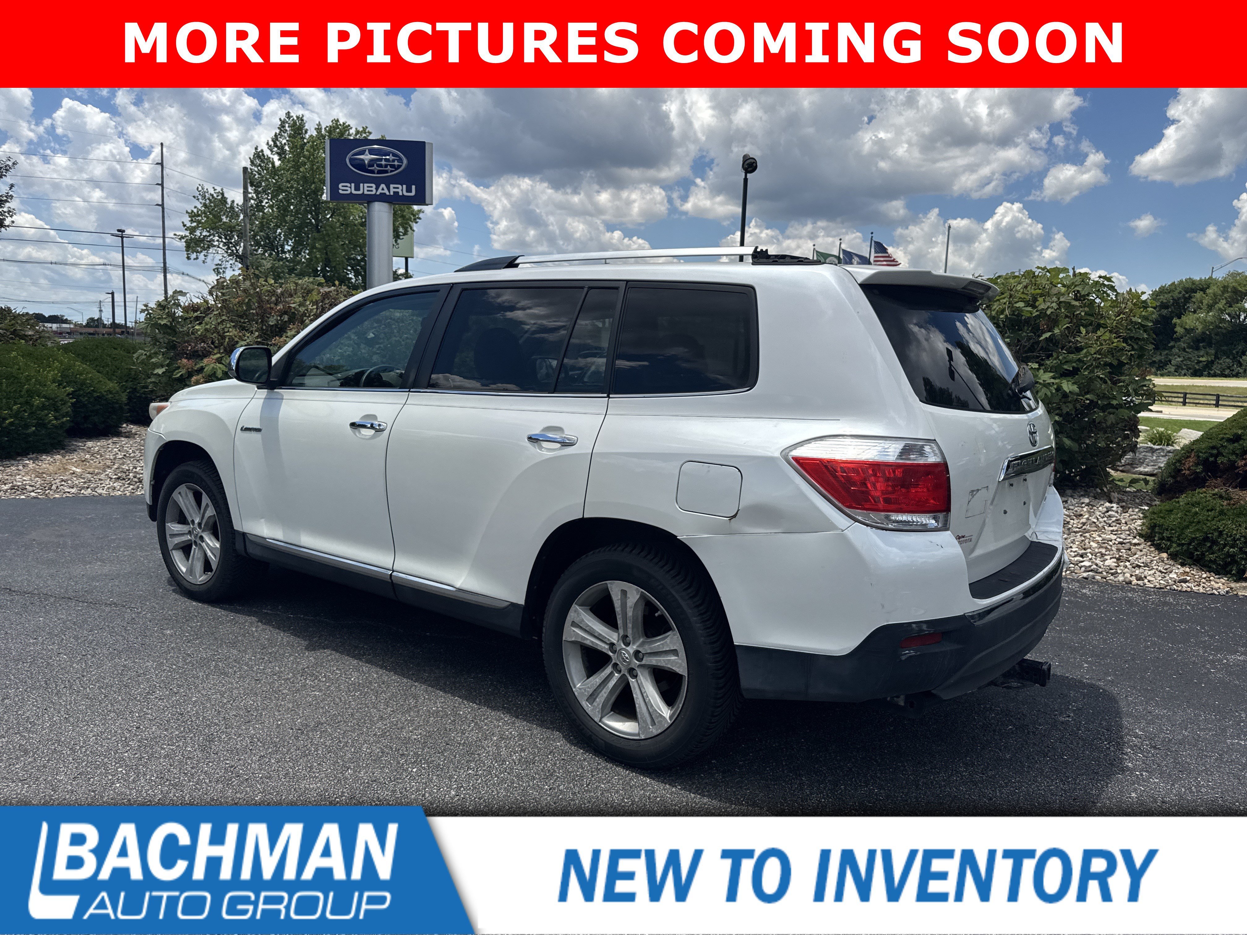 Used 2013 Blizzard Pearl Toyota Limited image 9