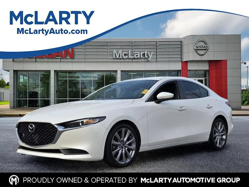Used 2021 Snowflake White Pearl MAZDA SELECT FWD image 1