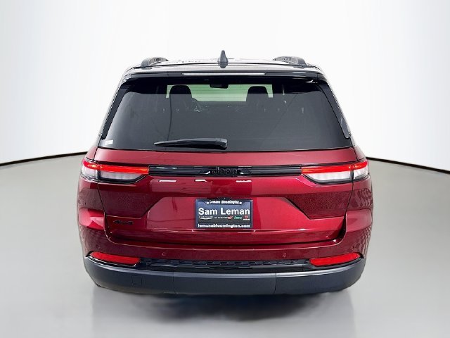 New 2025 Velvet Red Pearl-Coat Exterior Paint Jeep Limited image 6